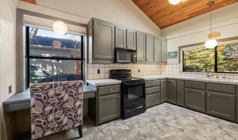 17454 BLUFF Dr, Brookings, OR 97415