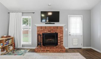 1204 Wendy Ln, Altus, OK 73521