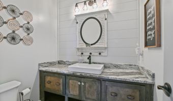 722 Lakeshore Dr, Autaugaville, AL 36003