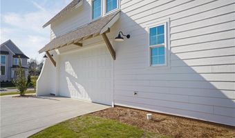 1380 HOMESTEAD Ln, Auburn, AL 36830