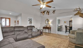 1100 Ruth Rd, Altus, OK 73521