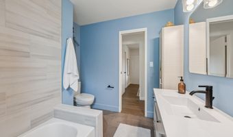 429 HARBOR LIGHT Rd, Alameda, CA 94501