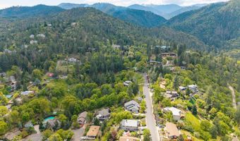 Terrace Street, Ashland, OR 97520