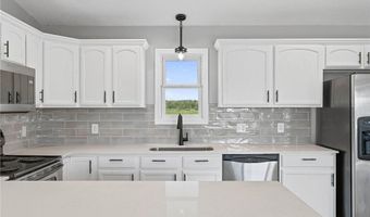 2027 40th Ave, Alden, WI 54020