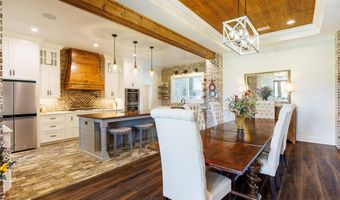 173 Circlestone Dr, Adel, GA 31620