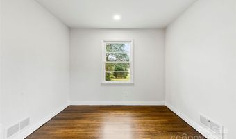 3918 Woodgreen Ter, Charlotte, NC 28205