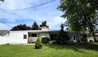 2338 Emmet St, Alpena, MI 49707