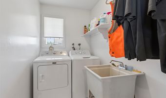 62 Crosby Ave, Albertson, NY 11507
