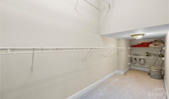 1050 Chestnut Glen Dr, Athens, GA 30606
