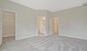 7811 SUTTER Ln, Annandale, VA 22003
