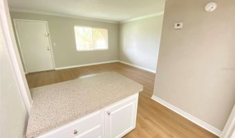 121 OYSTER BAY Cir 320, Altamonte Springs, FL 32701