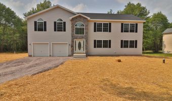 111 Center Dr, Blakeslee, PA 18610