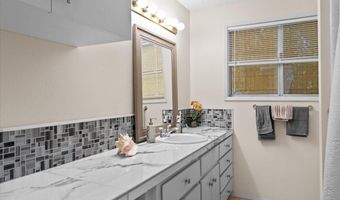 795 Oak Knoll Dr, Ashland, OR 97520