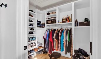 40 Rosner Ave, North Providence, RI 02904