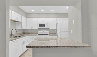 514 ORANGE Dr 31, Altamonte Springs, FL 32701