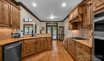 241 The Glens Blvd, Banner Elk, NC 28604