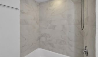 468 W PAR St 468, Orlando, FL 32804