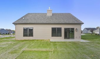 2002 Bogey Ct, Auburn, IN 46706