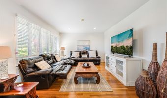 1319 Mokulua Dr, Kailua, HI 96734
