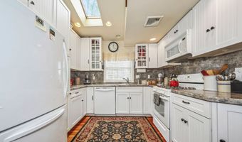 59 Bethlehem Ln, Bethlehem, CT 06751