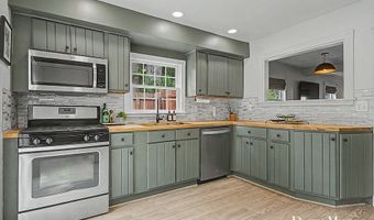 6038 Bancroft Ave SE, Alto, MI 49302