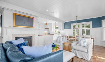 71 Sunset Ln, Barnstable, MA 02630