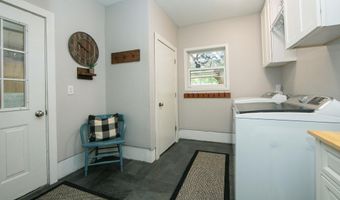 1127 Parriott, Aplington, IA 50604