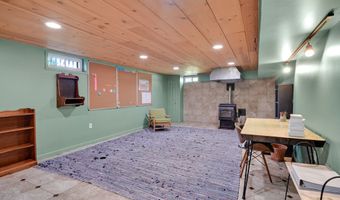 127 Lake Rd, Columbia, CT 06237