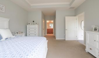 31 GARDEN Path, Barnegat, NJ 08005