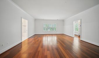 43582 OLD KINDERHOOK Dr, Ashburn, VA 20147