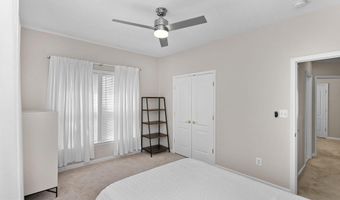 21553 CENTER POINT Cir, Ashburn, VA 20147