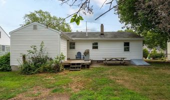 14 2nd St, Rochester, NH 03867