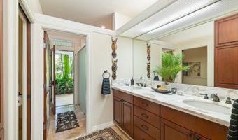 876 Aalapapa Dr B, Kailua, HI 96734