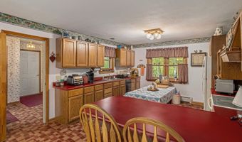 65 Paquette Rd, Bethel, VT 05060