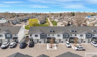 179 Park Lawn Dr 7, Chubbuck, ID 83201