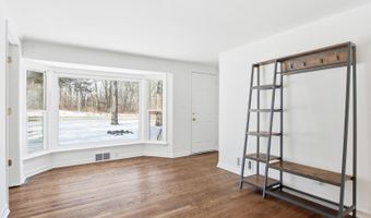 40541 N IL ROUTE 83, Antioch, IL 60002