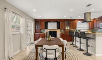 3334 N WESTMORELAND Dr, Orlando, FL 32804