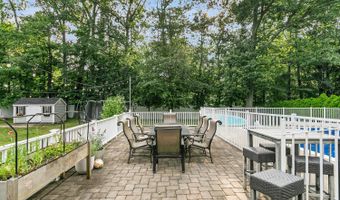 26 Herb Rd, Middletown, NJ 07748