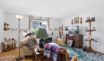 12 Linney St, Babbitt, MN 55706