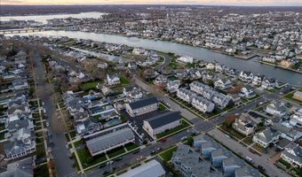 201 2nd Ave 4B, Belmar, NJ 07719