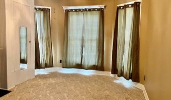 114 E 4th St, Augusta, KY 41002
