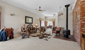 5890 S Brock Rd, Ardmore, OK 73401