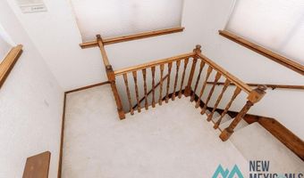 916 Fountain Dr, Carlsbad, NM 88220