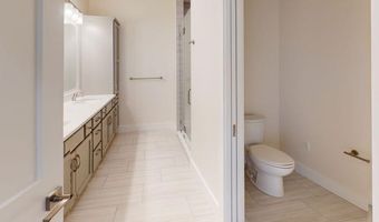 1 Longview Dr 208, Atkinson, NH 03811