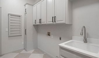 7402 PARK RIDGE Dr, Amarillo, TX 79119