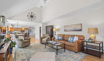 7 Woodfield Rd, Acton, MA 01720