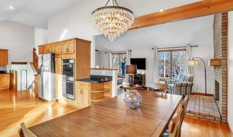 114 S West St, Agawam, MA 01030