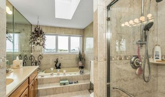 4 Victoria Dr, Amityville, NY 11701
