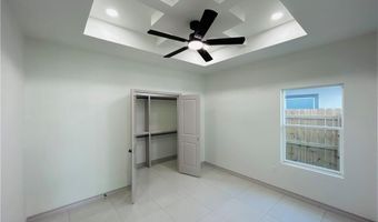 518 Tower Oak Dr, Alamo, TX 78516