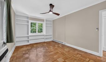 1557 MOUNT EAGLE, Alexandria, VA 22302